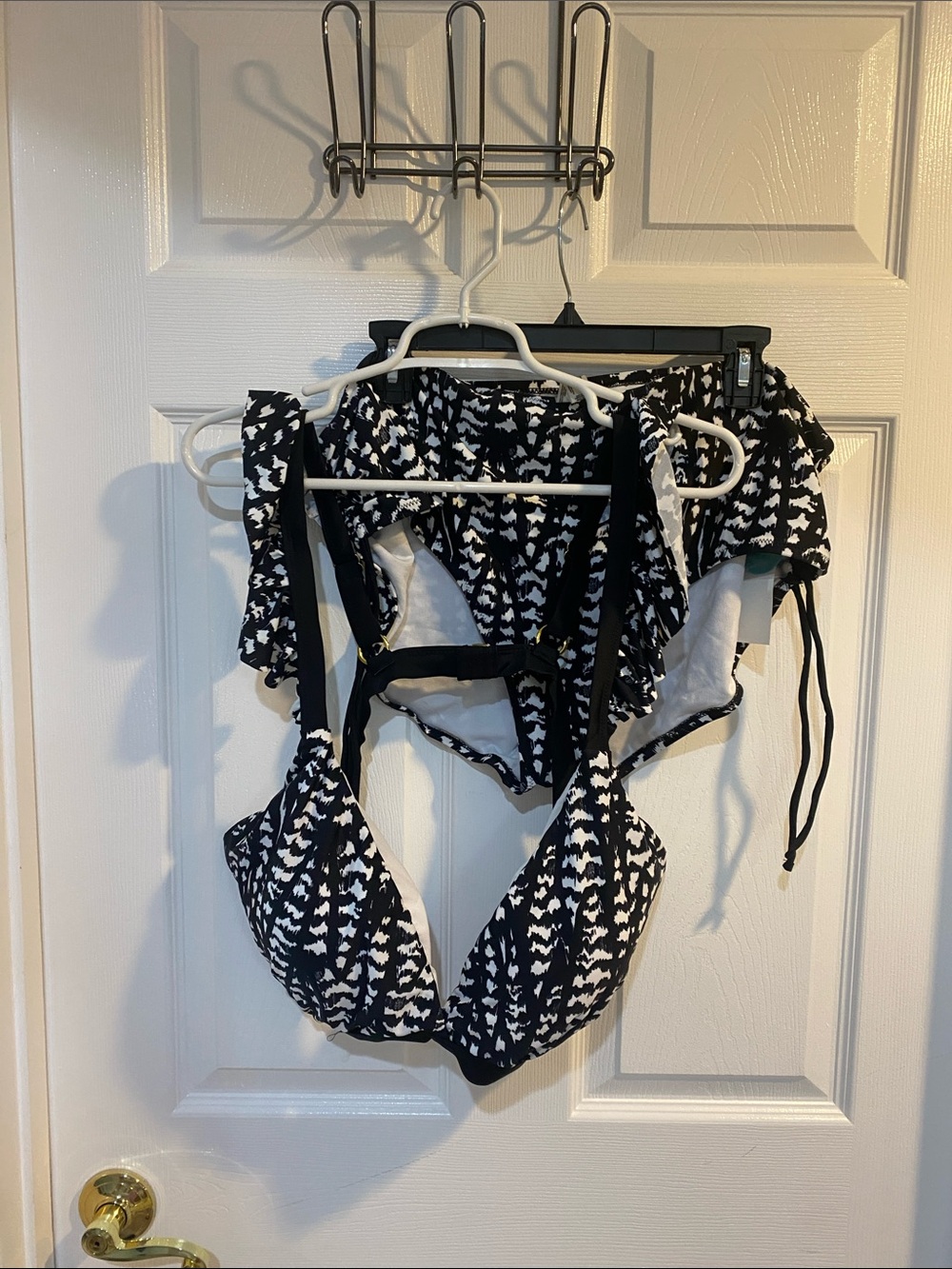 Raisins curve 2 piece bikini size 24W nwt